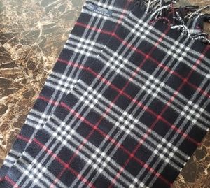 BURBERRY LONDON NAVY CASHMERE SCARF!